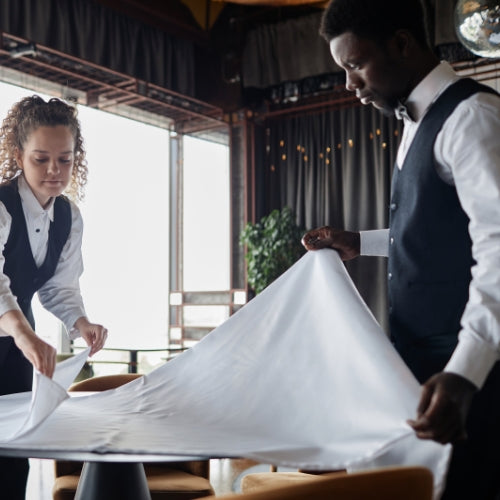 Tablecloths & Napkins